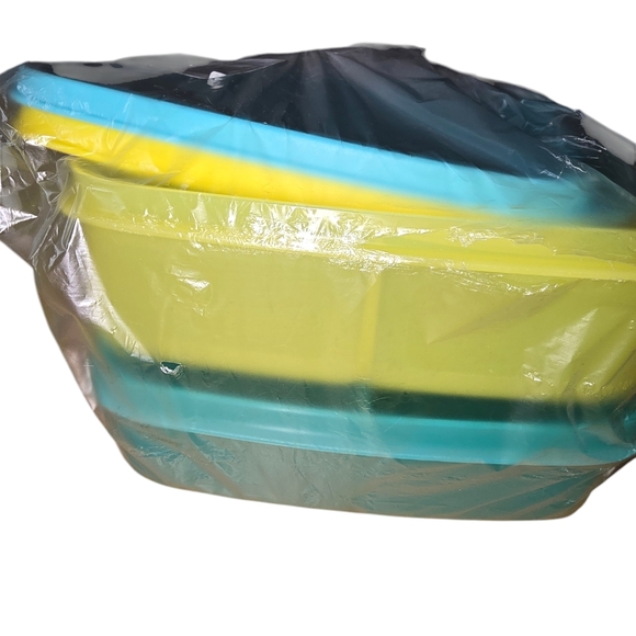 Tupperware Lunch-It Divided Container Set - Picture 2 of 4